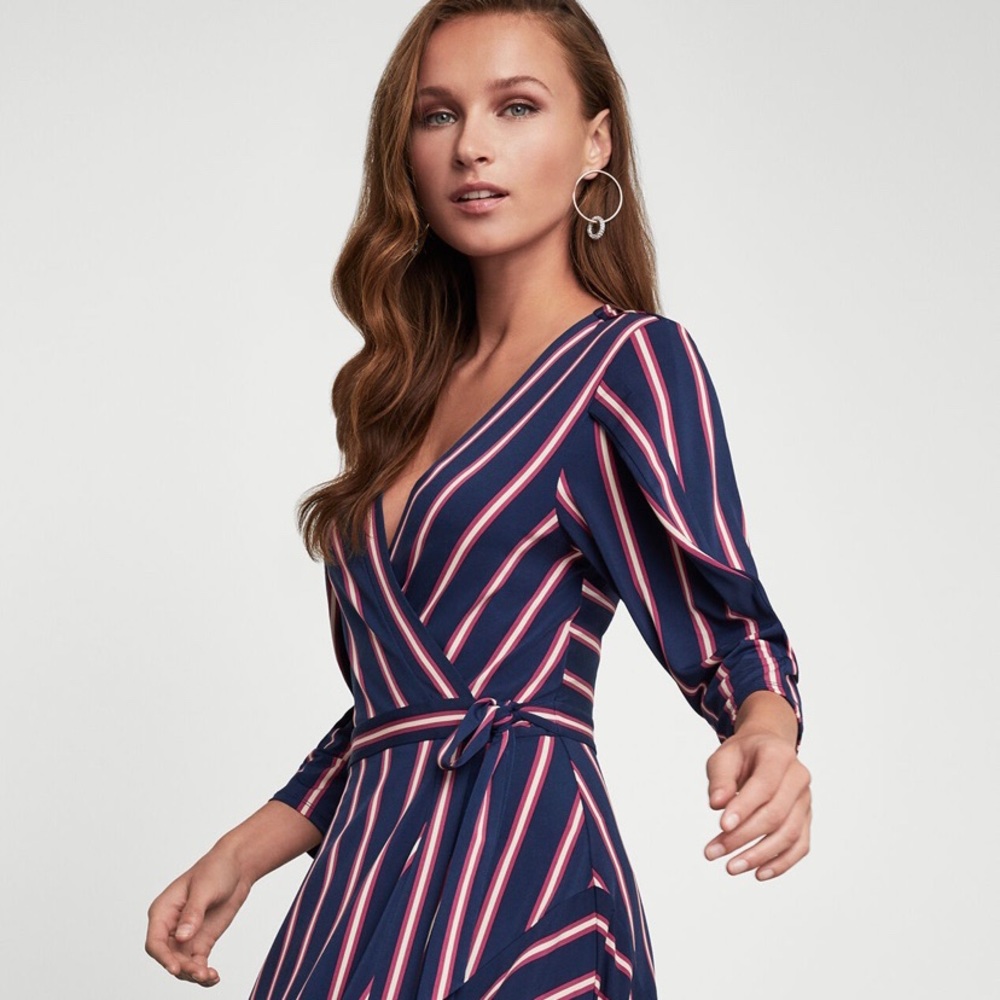 BCBGMAXAZRIA STRIPED HANDKERCHIEF DRESS
